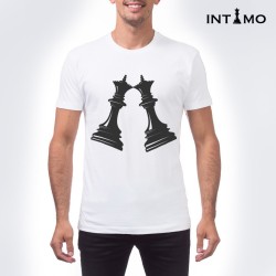 تيشيرت رجالي تصميم قطع شطرنج لون أبيض